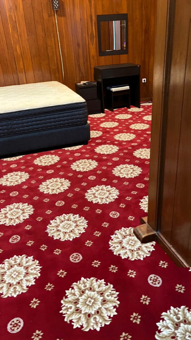 Karpet full ruang aula
