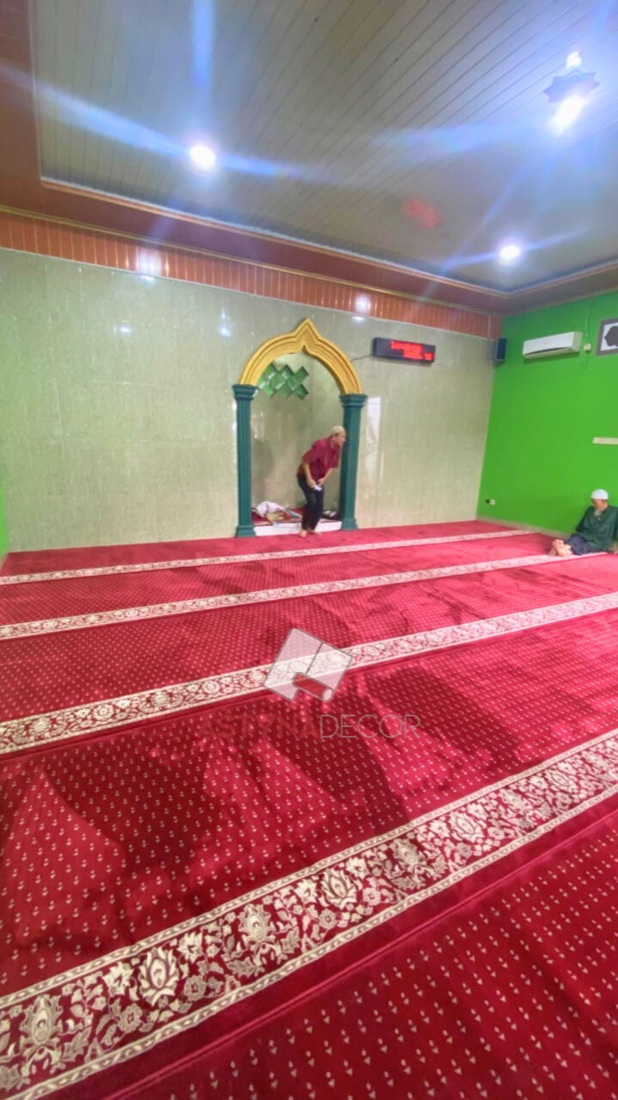 Karpet masjid full ruangan